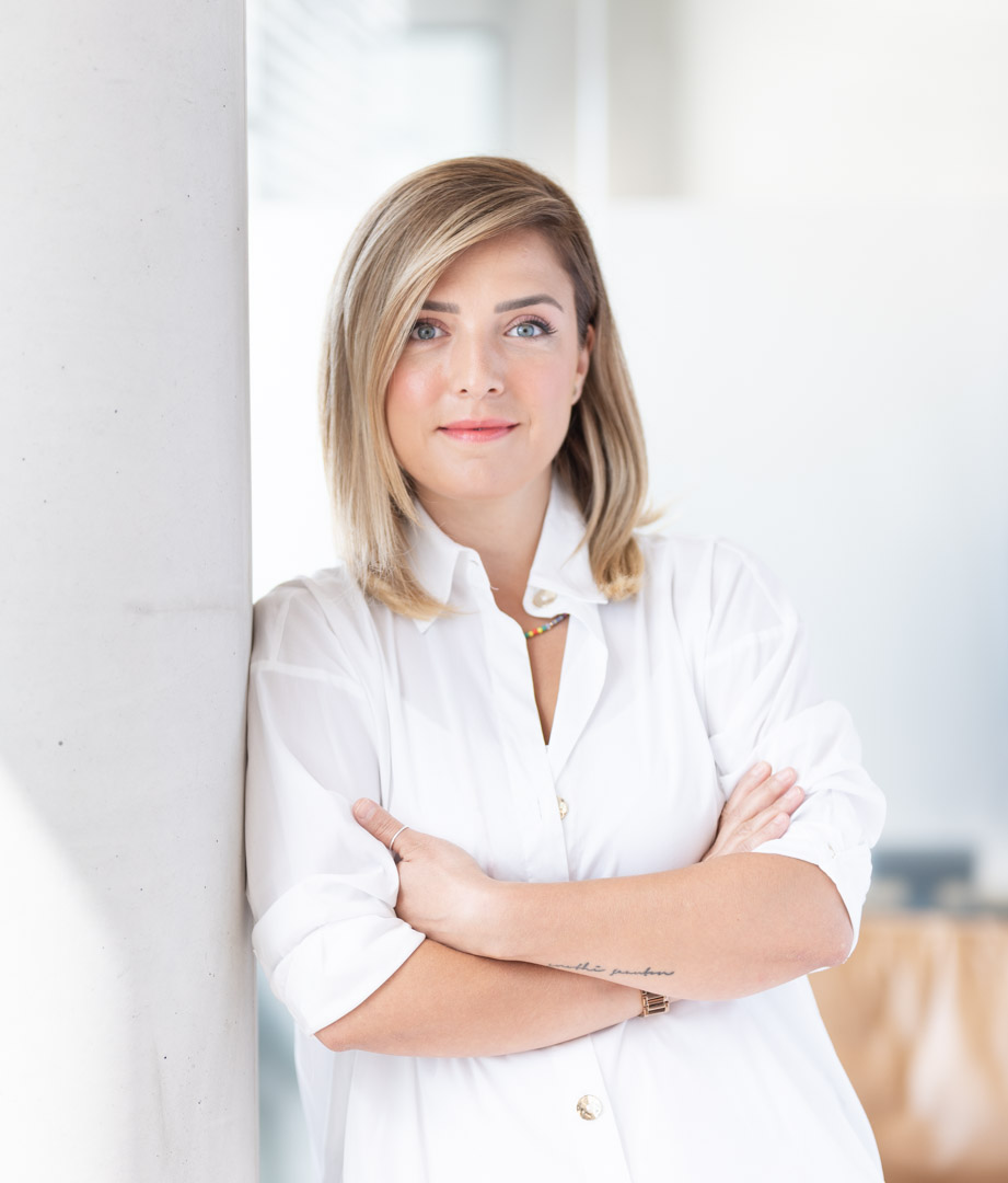 Headshot for woman in Chiswick